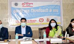 महिला समस्या समाधान के प्रति कटिबद्ध है प्रशासन- DM