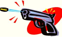 एक ही परिवार के तीन लोगों की गोली मारकर हत्या