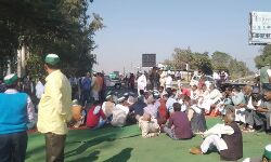 भाकियू के आंदोलन से हाईवे हुआ जाम भाकियू के आंदोलन से हाईवे हुआ जाम