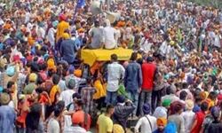 देर रात हुई उच्च स्तरीय बैठक, किसानों का आंदोलन जारी देर रात हुई उच्च स्तरीय बैठक, किसानों का आंदोलन जारी