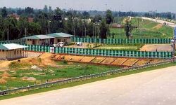 NCP ने किया फिल्म सिटी का विरोध NCP ने किया फिल्म सिटी का विरोध