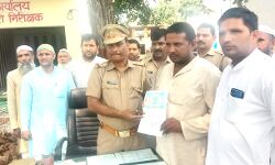 SO सूबे सिंह मुठभेड़ में बदमाशों को लंगड़ा कर पहुंचा रहे JAIL SO सूबे सिंह मुठभेड़ में बदमाशों को लंगड़ा कर पहुंचा रहे JAIL