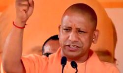 कोरोना काल में विपक्ष था क्वारंटीन : योगी