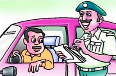 यातायात नियमों को तोड़ने पर 912 लोगों का चालान यातायात नियमों को तोड़ने पर 912 लोगों का चालान