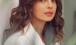 अभिनेत्री प्रियंका ने किसानों के विरोध का किया समर्थन