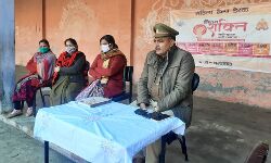 मुसीबत में हैल्पलाईप नंबर का प्रयोग कर पुलिस सहायता पायें महिलाएं-धर्मेन्द्र