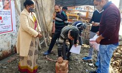 चेयरपर्सन ने किया आधुनिक शौचालय निर्माण का शिलान्यास चेयरपर्सन ने किया आधुनिक शौचालय निर्माण का शिलान्यास