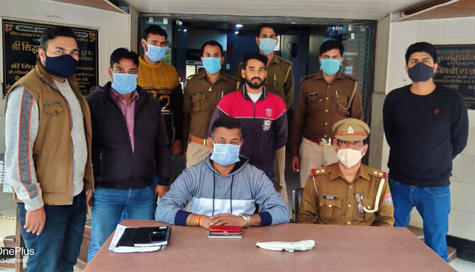 पुलिस ने दबोचा 25 हजार का इनामी बदमाश