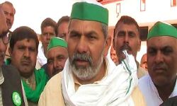 सरकार को गोला लाठी की जरूरत हैं:चौ.राकेश टिकैत सरकार को गोला लाठी की जरूरत हैं:चौ.राकेश टिकैत