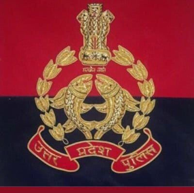 पेड़ से टकराई कार- सिपाही समेत 5 की मौत