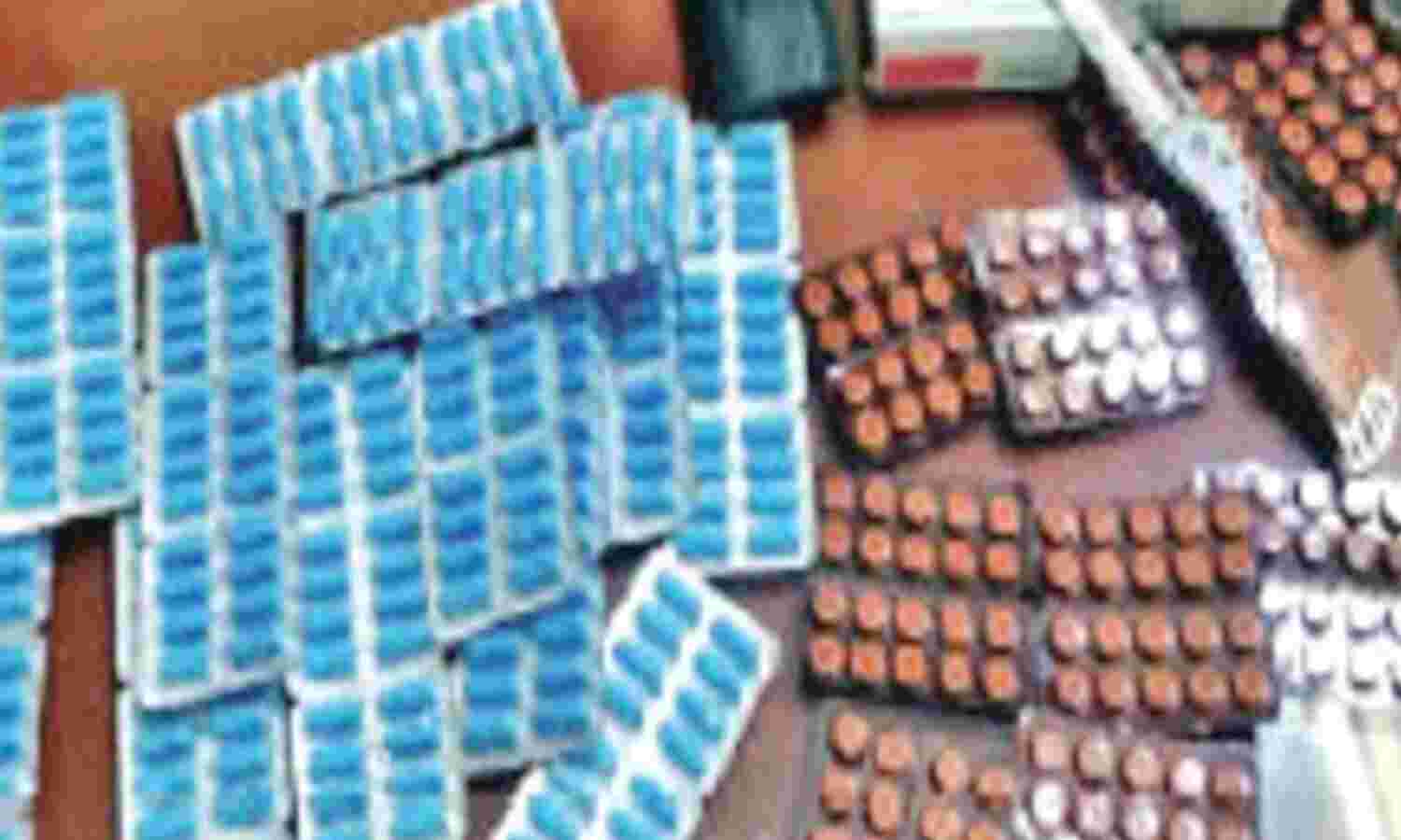 नशीली दवाइयों के तस्कर को पुलिस ने बनाया मुखबिर नशीली दवाइयों के तस्कर को पुलिस ने बनाया मुखबिर