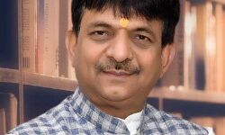 राज्यमंत्री ने दिये शहर की सडकों की हालत सुधारनें के निर्देश राज्यमंत्री ने दिये शहर की सडकों की हालत सुधारनें के निर्देश