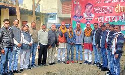 रिहा हुए सपाईयों का जोरदार स्वागत