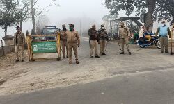 पुलिस ने चैकिंग अभियान चलाकर की वाहनों की जांच पडताल