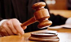 मर्डर के मुकदमे में बैरिस्टर समेत दो को उम्रकैद मर्डर के मुकदमे में बैरिस्टर समेत दो को उम्रकैद