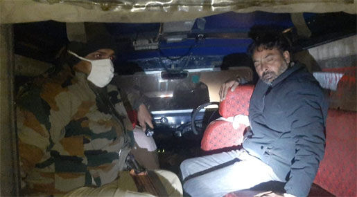 पुलिस ने मुठभेड़ में बदमाश को किया घायल