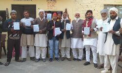 कृषि बिलों के नफे-नुकसान की जानकारी दे रही है सपा