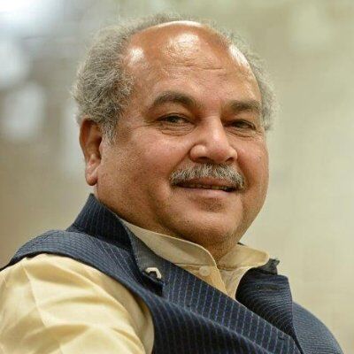 किसानों की समस्याओं का जल्द ही समाधान निकलेगा- तोमर किसानों की समस्याओं का जल्द ही समाधान निकलेगा- तोमर