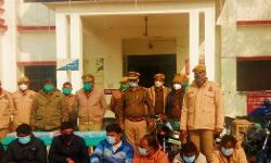 पुलिस द्वारा जुआ खेलते 18 गिरफ्तार पुलिस द्वारा जुआ खेलते 18 गिरफ्तार