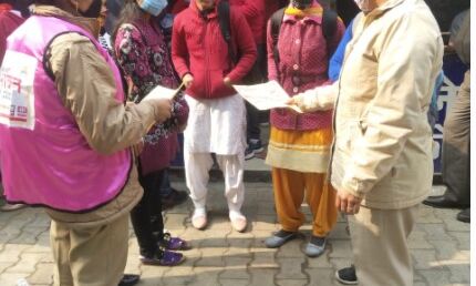 किसी भी आपातकाल में पुलिस की मदद ले महिलाएं किसी भी आपातकाल में पुलिस की मदद ले महिलाएं