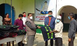 जिला कारागार में निरूद्ध बंदियों का हाडकंपाती ठंड में सहारा बने समाजसेवी जिला कारागार में निरूद्ध बंदियों का हाडकंपाती ठंड में सहारा बने समाजसेवी