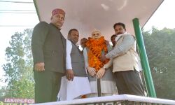 महानगर कांग्रेस कमैटी ने मनाया किसान मसीहा का हैप्पी बर्थडे महानगर कांग्रेस कमैटी ने मनाया किसान मसीहा का हैप्पी बर्थडे