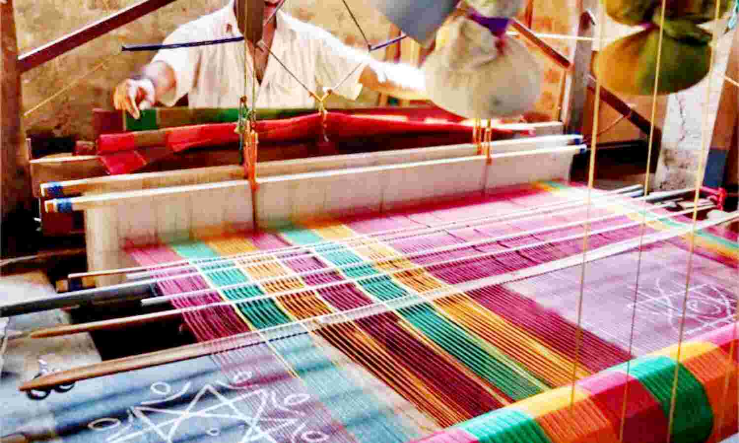 यूपी की अर्थव्यवस्था में हथकरघा उद्योग का है महत्वपूर्ण स्थान