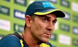 विराट-शमी की अनुपस्थिति से फायदा मिलेगाः लेंगर विराट-शमी की अनुपस्थिति से फायदा मिलेगाः लेंगर