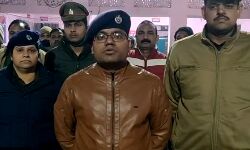 पुलिस मुठभेड़ में बदमाश गिरफ्तार पुलिस मुठभेड़ में बदमाश गिरफ्तार