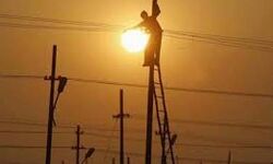 202 और गांवों में अब 24 घंटे बिजली की व्यवस्था 202 और गांवों में अब 24 घंटे बिजली की व्यवस्था