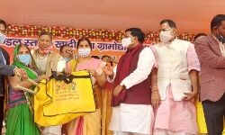 खादी शब्द नहीं, विचार हैः शुचिस्मिता