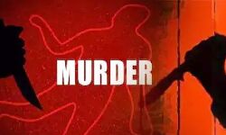 पड़ोसी के घर सो रहे व्यक्ति का धारदार हथियार से मर्डर