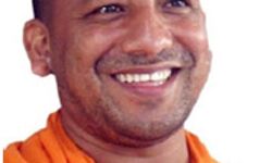 संपदा से आपदा तक योगी की विजय संपदा से आपदा तक योगी की विजय