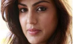 रिया को नए साल में खुशियों की तलाश रिया को नए साल में खुशियों की तलाश