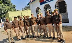 नववर्ष पर अयोध्या पुलिस ने दिया मानवता का पैगाम नववर्ष पर अयोध्या पुलिस ने दिया मानवता का पैगाम