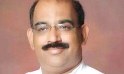 भाजपा नेताओं के खिलाफ प्रदर्शन कर रहे किसानों पर लाठीचार्ज