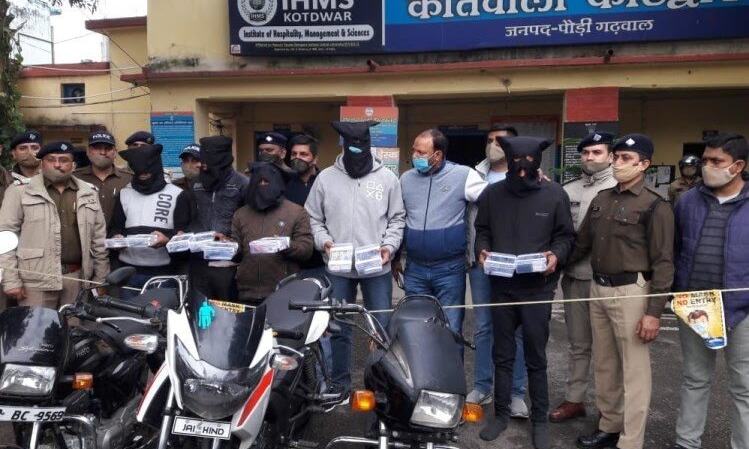 उत्तराखंड की डकैती के खुलासे में सहायक बने पुरकाजी के कैमरें