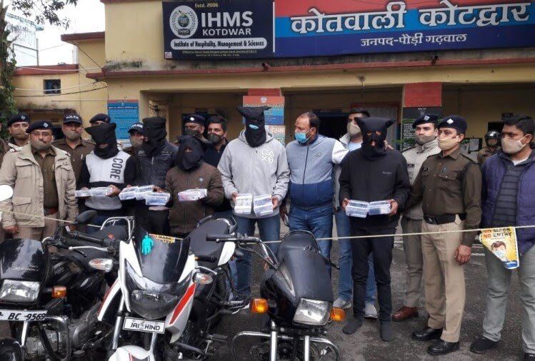 उत्तराखंड की डकैती के खुलासे में सहायक बने पुरकाजी के कैमरें