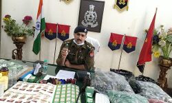 पुलिस ने किया शराब फैक्ट्री का भंडाफोड़- करोड़ो का माल बरामद