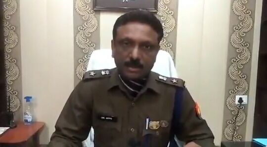 25 हजार का इनामी मुठभेड़ में गिरफ्तार 25 हजार का इनामी मुठभेड़ में गिरफ्तार