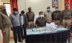 पुलिस ने 2 आरोपियों को किया गिरफ्तार- भारी मात्रा में गांजा बरामद पुलिस ने 2 आरोपियों को किया गिरफ्तार- भारी मात्रा में गांजा बरामद
