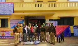 चोरी की वारदात का खुलासा कर पुलिस ने 4 आरोपियों को दबोचा चोरी की वारदात का खुलासा कर पुलिस ने 4 आरोपियों को दबोचा