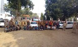 लाखों की डकैती का पुलिस ने किया खुलासा- बदमाश हुए गिरफ्तार लाखों की डकैती का पुलिस ने किया खुलासा- बदमाश हुए गिरफ्तार