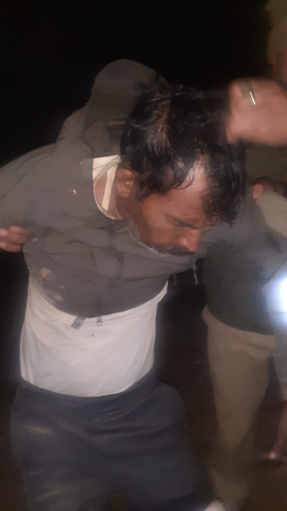 मुठभेड़ में बदमाशों पर भारी पडी पुलिस-जेवरातों समेत एक गिरफ्तार