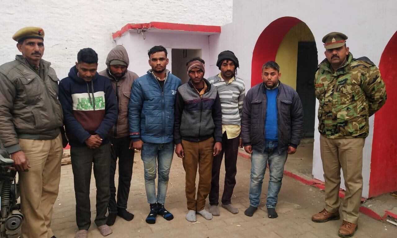 मुठभेड़ में शीशम चोर 7 बदमाश गिरफ्तार, एक घायल