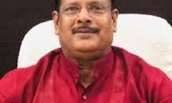 15 IAS अधिकारियों के तबादले- डीके सिंह बने कमिश्नर 15 IAS अधिकारियों के तबादले- डीके सिंह बने कमिश्नर