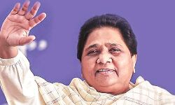 एकला चलो की राह पर बसपा सुप्रीमो