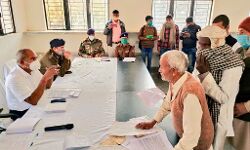 जनसमस्याओं के समाधान मेें सहन नही होगी लापरवाही- आयुक्त जनसमस्याओं के समाधान मेें सहन नही होगी लापरवाही- आयुक्त