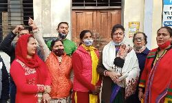 तांडव पर घमासान जारी- निर्माताओं पर मुजफ्फरनगर में दर्ज हुआ मुकदमा