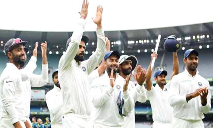 अनुष्का समेत इन बाॅलीवुड हस्तियों ने भारतीय टीम की ऐतिहासिक जीत पर दी बधाई